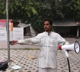جنتر منتر: بھارت میں احتجاجی سیاست کی علامت کیوں؟ 3 جنتر منتر: بھارت میں احتجاجی سیاست کی علامت کیوں؟