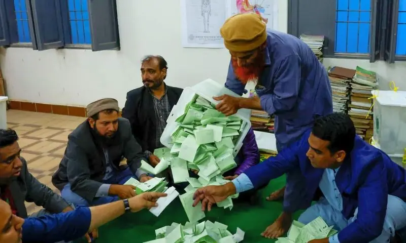 گلگت بلتستان انتخابات: غیر سرکاری نتائج میں پیپلز پارٹی سبقت لے گئی 1 گلگت بلتستان انتخابات: غیر سرکاری نتائج میں پیپلز پارٹی سبقت لے گئی