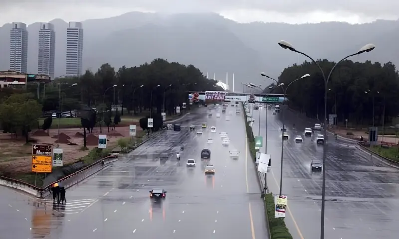 اسلام آباد، راولپنڈی اور مری میں آئندہ گھنٹوں کے دوران بارش کی پیشگوئی 1 اسلام آباد، راولپنڈی اور مری میں آئندہ گھنٹوں کے دوران بارش کی پیشگوئی