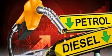 پیٹرول اور ڈیزل کی قیمتوں میں کمی، نئی قیمتوں کا اطلاق نافذ