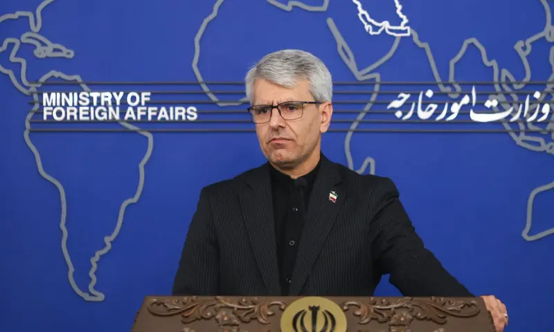ٹرمپ کے بیان سے نئی بحث، ایرانی حکام نے تردید کر دی 1 ٹرمپ کے بیان سے نئی بحث، ایرانی حکام نے تردید کر دی