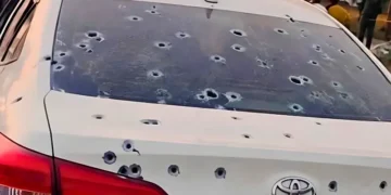 چکوال میں پولیس فائرنگ سے آسٹریلوی پاکستانی بچی جاں بحق، والد اور بھائی زخمی