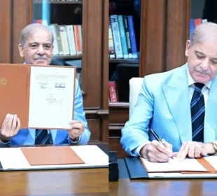 شہباز شریف نے ایران امریکا مفاہمتی یادداشت پر ثالث کے طور پر دستخط کر دیے 6 شہباز شریف نے ایران امریکا مفاہمتی یادداشت پر ثالث کے طور پر دستخط کر دیے
