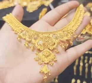 سونے اور چاندی کی قیمتوں میں کمی، تین روزہ اضافے کا سلسلہ تھم گیا