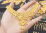 سونے اور چاندی کی قیمتوں میں کمی، تین روزہ اضافے کا سلسلہ تھم گیا