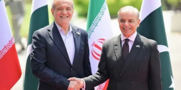 اسلام آباد: پاکستان اور ایران کے تعلقات میں نئے دور کا آغاز، اعلیٰ سطحی رابطوں پر اتفاق 5 اسلام آباد: پاکستان اور ایران کے تعلقات میں نئے دور کا آغاز، اعلیٰ سطحی رابطوں پر اتفاق
