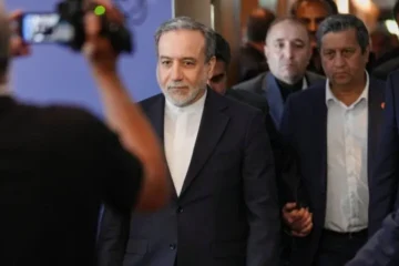 سوئٹزرلینڈ میں امریکا اور ایران کے درمیان مذاکراتی دور مکمل، وفود واپس روانہ