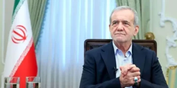 پاکستان اور ایران کے درمیان اعلیٰ سطحی رابطے، ایرانی صدر کی آمد متوقع 33 پاکستان اور ایران کے درمیان اعلیٰ سطحی رابطے، ایرانی صدر کی آمد متوقع