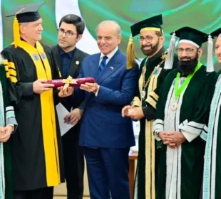 ایرانی صدر ڈاکٹر مسعود پزشکیان کو سی پی ایس پی کی اعزازی فیلوشپ سے نواز دیا گیا 2 ایرانی صدر ڈاکٹر مسعود پزشکیان کو سی پی ایس پی کی اعزازی فیلوشپ سے نواز دیا گیا