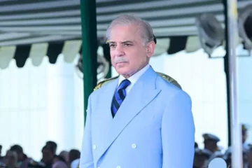 کراچی: پاکستان نیول اکیڈمی میں پاسنگ آؤٹ پریڈ، وزیراعظم شہباز شریف کا خطاب