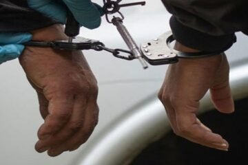 لاہور: باپ بیٹے پر مشتمل مبینہ چور گروہ گرفتار، قیمتی سامان برآمد