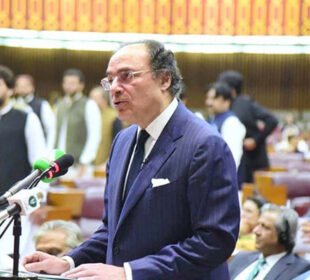 قومی اسمبلی اور سینیٹ کے اجلاس کل طلب، بجٹ 12 جون کو پیش ہوگا 1 قومی اسمبلی اور سینیٹ کے اجلاس کل طلب، بجٹ 12 جون کو پیش ہوگا