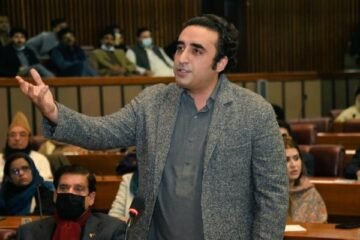 بجٹ پر حکومت اور پیپلزپارٹی کے اختلافات برقرار، بلاول بھٹو نے تقریر مؤخر کردی 2 بجٹ پر حکومت اور پیپلزپارٹی کے اختلافات برقرار، بلاول بھٹو نے تقریر مؤخر کردی
