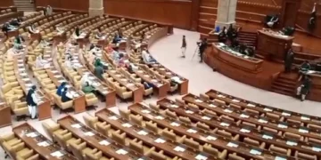 پنجاب بجٹ 2026-27 پر قانونی تنازع، اپوزیشن کا عدالت جانے کا اعلان
