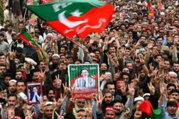 پی ٹی آئی کا آزاد کشمیر انتخابات کے بائیکاٹ کا اعلان، ٹکٹوں کی سفارشات معطل 2 پی ٹی آئی کا آزاد کشمیر انتخابات کے بائیکاٹ کا اعلان، ٹکٹوں کی سفارشات معطل