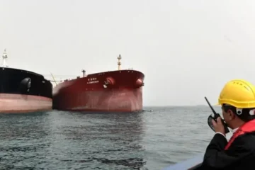 امریکا نے ایران سے منسلک شپنگ نیٹ ورک پر نئی پابندیاں عائد کر دیں