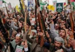 باب المندب پر خطرے کی گھنٹی، حوثیوں نے دنیا کو کیوں چونکا دیا؟ 10 باب المندب پر خطرے کی گھنٹی، حوثیوں نے دنیا کو کیوں چونکا دیا؟