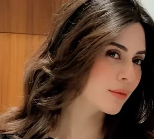 "پاکستانی کرکٹ حلقوں میں ہلچل، اداکارہ نےمعروف کرکٹر پر الزامات عائد کر دیے"