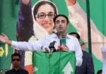 خواجہ آصف کے متنازع بیان پر بلاول برس پڑے، وزیر کو ہٹانے کا مطالبہ 13 خواجہ آصف کے متنازع بیان پر بلاول برس پڑے، وزیر کو ہٹانے کا مطالبہ