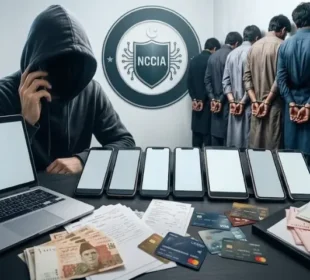 لاہور: سفارت خانوں کے نام پر ویزا فراڈ کرنے والے گروہ کے 12 افراد گرفتار