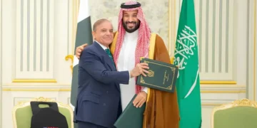 سعودی عرب پر حملے کے بعد پاکستان حرکت میں 5 سعودی عرب پر حملے کے بعد پاکستان حرکت میں