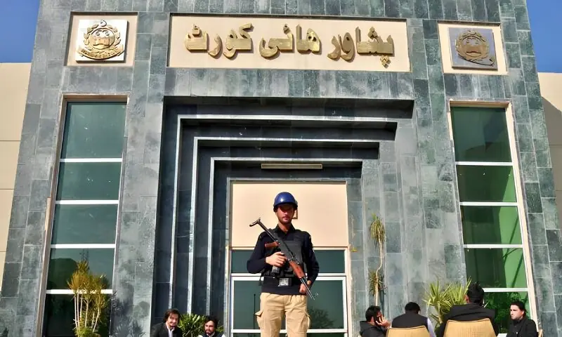 پشاور ہائیکورٹ کا حکم، ’قائد اعظم‘ نامی شہری کو ملک بدر کرنے سے روک دیا گیا