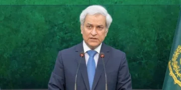 پاکستان کی سفارتی کوششیں: امریکا اور ایران کو مذاکرات کی میز پر لانے کا عزم 27 پاکستان کی سفارتی کوششیں: امریکا اور ایران کو مذاکرات کی میز پر لانے کا عزم