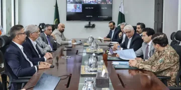 پیٹرولیم شعبے کی ڈی ریگولیشن کے لیے جامع روڈ میپ تیار کرنے کا فیصلہ 15 پیٹرولیم شعبے کی ڈی ریگولیشن کے لیے جامع روڈ میپ تیار کرنے کا فیصلہ