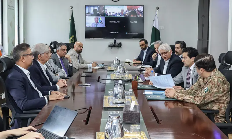 پیٹرولیم شعبے کی ڈی ریگولیشن کے لیے جامع روڈ میپ تیار کرنے کا فیصلہ