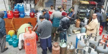ایل پی جی کی قیمتوں میں نمایاں کمی، نئی قیمتوں کا اطلاق یکم جولائی سے