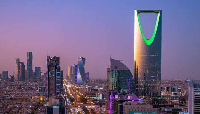 سعودی عرب کا پاکستان سمیت 7 ممالک کے شہریوں کیلئے نیا سیاحتی ویزا پیکج متعارف 1 سعودی عرب کا پاکستان سمیت 7 ممالک کے شہریوں کیلئے نیا سیاحتی ویزا پیکج متعارف