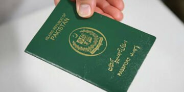 بیرونِ ملک پاکستانیوں کے لیے اہم اعلان، پاسپورٹ قوانین میں بڑی تبدیلی 17 بیرونِ ملک پاکستانیوں کے لیے اہم اعلان، پاسپورٹ قوانین میں بڑی تبدیلی