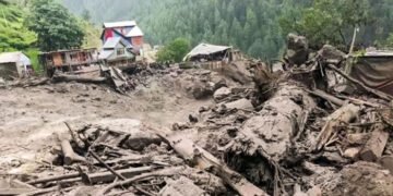 وادی نیلم اور کاغان میں سیلابی صورتحال، کلاؤڈ برسٹ سے پل، مکانات اور انفرااسٹرکچر متاثر
