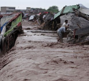 مون سون کا نیا وار، 23 جولائی تک سیلابی صورتحال کا خدشہ، کئی علاقے الرٹ 3 مون سون کا نیا وار، 23 جولائی تک سیلابی صورتحال کا خدشہ، کئی علاقے الرٹ