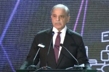 سرحدوں کا دفاع اب جدید ٹیکنالوجی سے، وزیراعظم کا مستقبل کی حکمت عملی پر اعلان 2 سرحدوں کا دفاع اب جدید ٹیکنالوجی سے، وزیراعظم کا مستقبل کی حکمت عملی پر اعلان