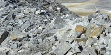 پاکستان میں لیتھیم کی ممکنہ بڑی دریافت، او جی ڈی سی نے زمینی شوراب میں موجودگی کی تصدیق کر دی 19 پاکستان میں لیتھیم کی ممکنہ بڑی دریافت، او جی ڈی سی نے زمینی شوراب میں موجودگی کی تصدیق کر دی