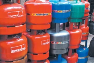 ایل پی جی انڈسٹری کا حکومت کو الٹی میٹم، مطالبات نہ مانے گئے تو ملک گیر شٹر ڈاؤن کی دھمکی 2 ایل پی جی انڈسٹری کا حکومت کو الٹی میٹم، مطالبات نہ مانے گئے تو ملک گیر شٹر ڈاؤن کی دھمکی