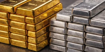 کیا یہ سونا خریدنے کا آخری موقع ہے؟ قیمتیں پھر بڑھ گئیں