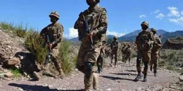 بنوں میں سیکیورٹی فورسز کا آپریشن، 24 دہشت گرد ہلاک 31 بنوں میں سیکیورٹی فورسز کا آپریشن، 24 دہشت گرد ہلاک