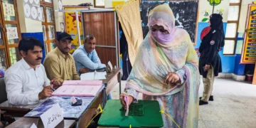 آزاد کشمیر انتخابات: دوسرے مرحلے کی پولنگ مکمل، ووٹوں کی گنتی جاری