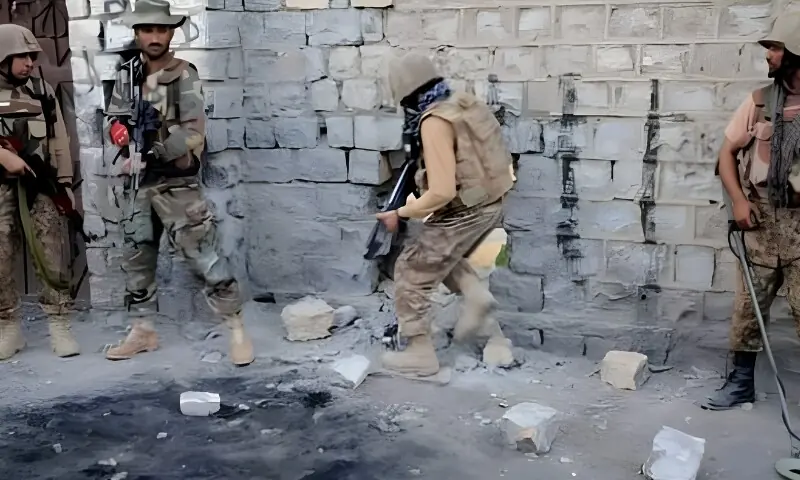 بلوچستان میں سیکیورٹی فورسز کی کارروائیاں، 15 دہشتگرد ہلاک 1 بلوچستان میں سیکیورٹی فورسز کی کارروائیاں، 15 دہشتگرد ہلاک