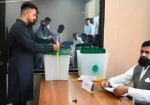 آزاد کشمیر انتخابات: پولنگ ختم، باغ اور حویلی کے چار حلقوں میں گنتی جاری 6 آزاد کشمیر انتخابات: پولنگ ختم، باغ اور حویلی کے چار حلقوں میں گنتی جاری