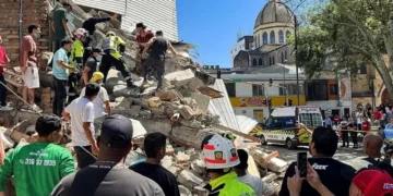 زلزلے کے شدید جھٹکوں سے کولمبیا لرز گیا، درجنوں عمارتیں منہدم