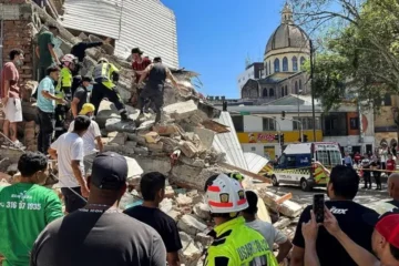 زلزلے کے شدید جھٹکوں سے کولمبیا لرز گیا، درجنوں عمارتیں منہدم