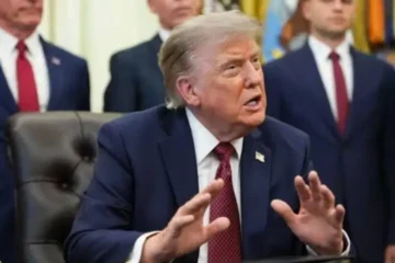 آبنائے ہرمز کھولنے کی قیمت! امریکا اور ایران آمنے سامنے