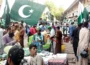 ملک بھر میں یومِ آزادی کی تیاریاں عروج پر، سبز ہلالی پرچموں سے شہر سج گئے