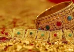 سونے کی قیمت کو بڑا جھٹکا، فی تولہ ہزاروں روپے سستا ہوگیا