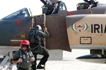 ایران کا قطر پر 3 لاپتہ پائلٹس کو حراست میں رکھنے کا الزام، ریڈ کراس سے مداخلت کی اپیل 2 ایران کا قطر پر 3 لاپتہ پائلٹس کو حراست میں رکھنے کا الزام، ریڈ کراس سے مداخلت کی اپیل