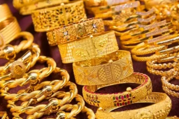 سونا پھر مہنگا! فی تولہ قیمت 4 لاکھ 61 ہزار سے تجاوز کرگئی