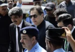 عمران خان کی شفا اسپتال منتقلی کے عدالتی حکم کے خلاف نظرِثانی درخواست دائر 11 عمران خان کی شفا اسپتال منتقلی کے عدالتی حکم کے خلاف نظرِثانی درخواست دائر